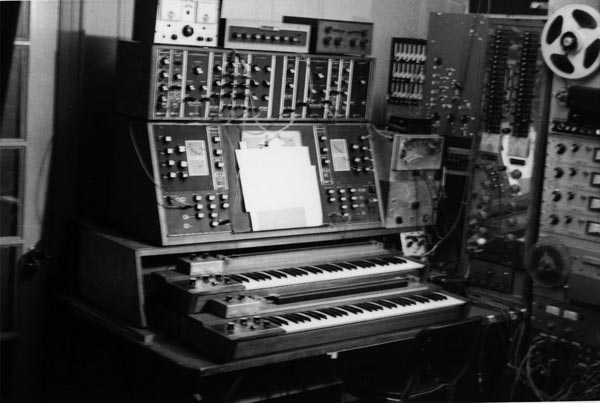 Max-Brand-Synthesizer